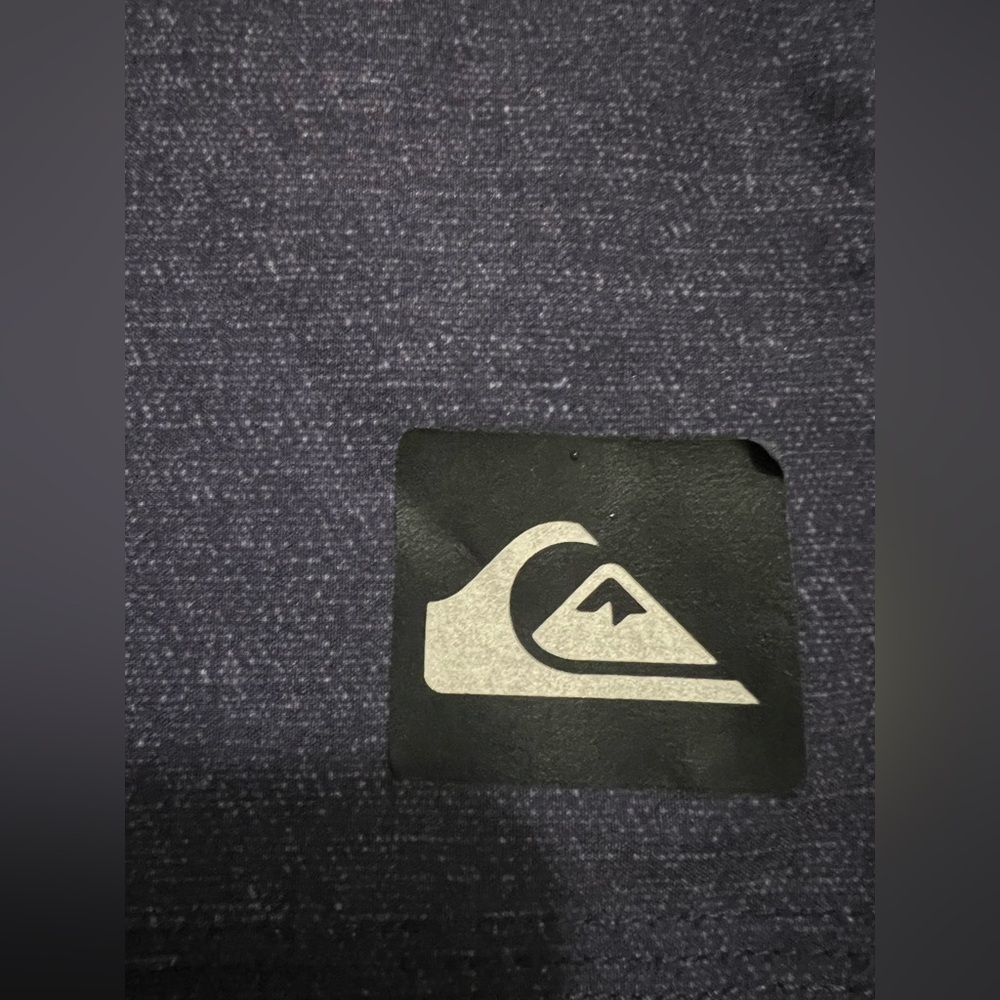 Quiksilver Everyday Blocked Men's Red and Blue Board Shorts - Picture 5 of 9